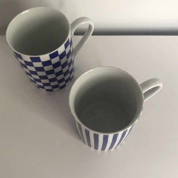 Vintage Mugs - Set of 2 - Picture 8 of 8